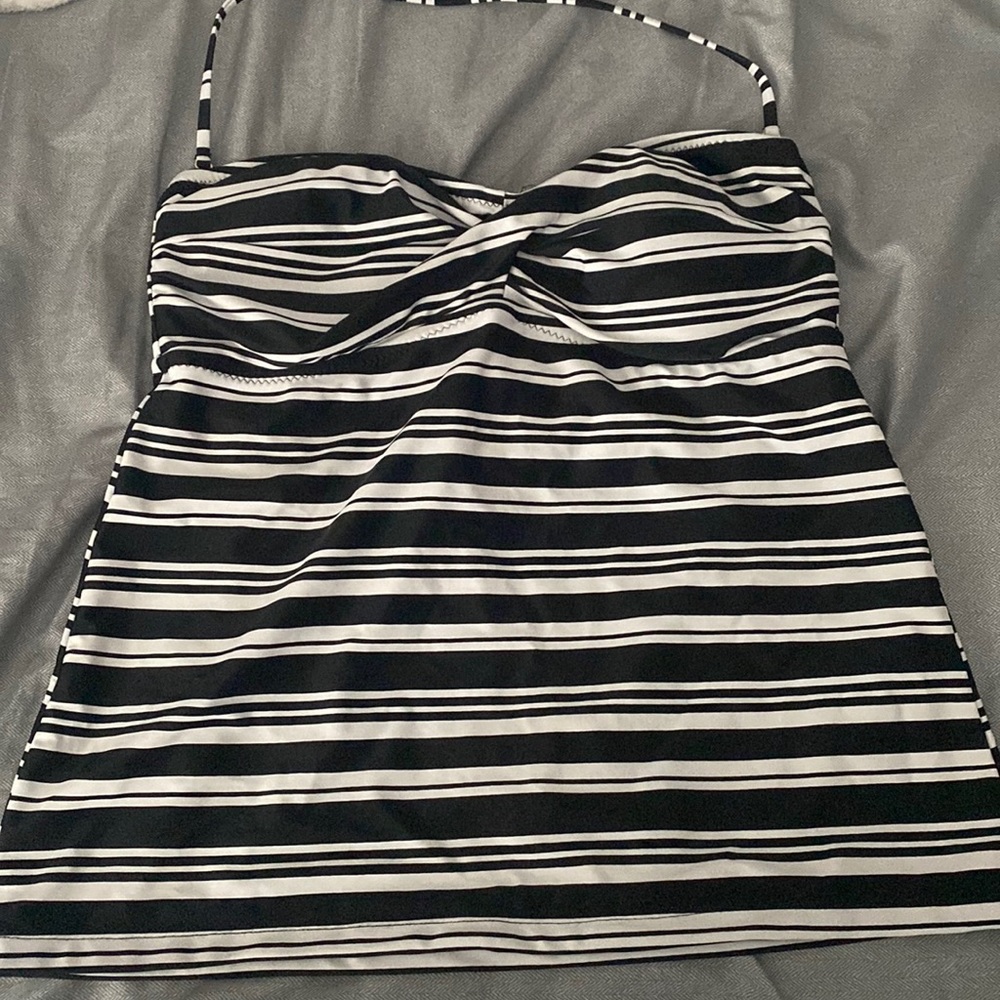 Women’s swim top